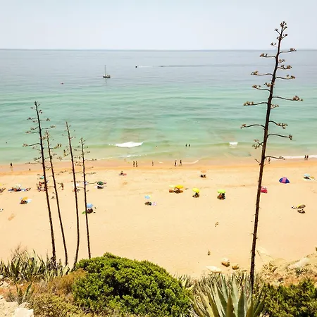Boho House & Garden, Seconds From The Вилла Praia Da Luz