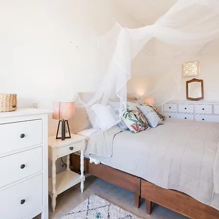 Boho House & Garden, Seconds From The * Senhora da Luz