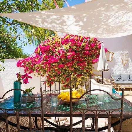 Boho House & Garden, Seconds From The Villa Praia Da Luz