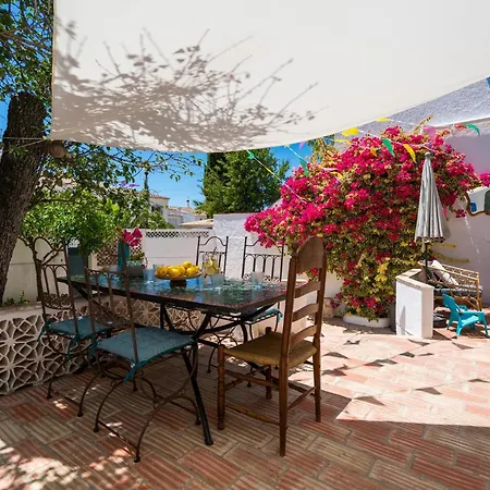 Boho House & Garden, Seconds From The Villa Praia Da Luz